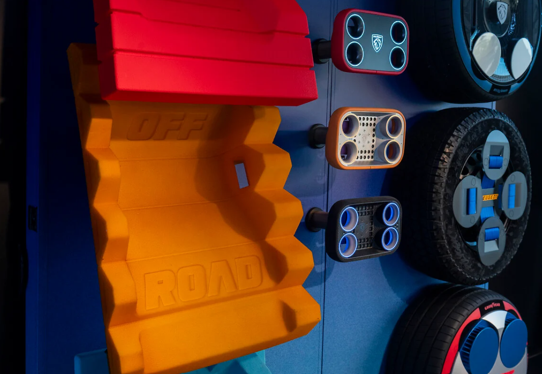 hypersquare peugeot polygon